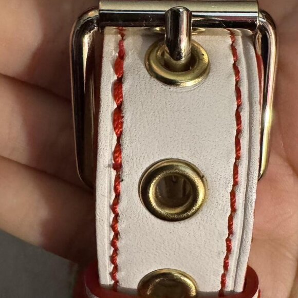 LIKE NEW Pretty Dooney & Bourke Bucket Shoulder Bag in Petunia - Picture 4 of 8